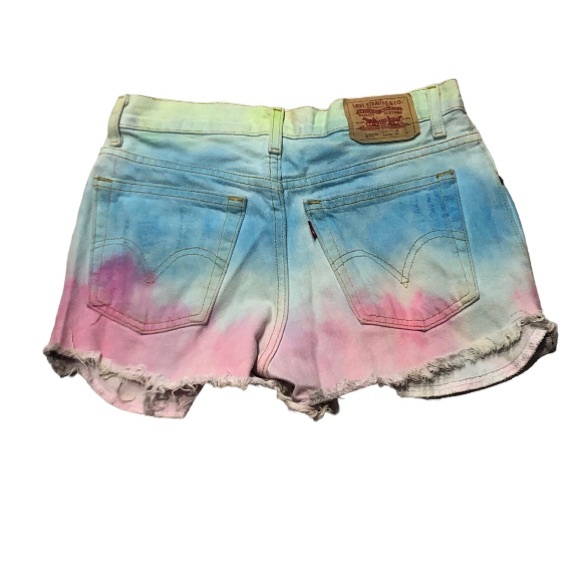 Girls Tie Dye Levi’s 550 Cutoff Denim Shorts EUC - Picture 3 of 10